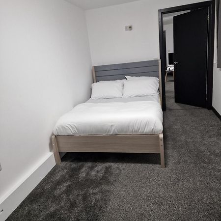 Ckb Flat- Comfort, Cosy, And Secure! Codsall Exterior foto